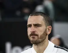 关于今夜明尼苏达森林狼远射贴柱Faker在FPX比赛中伤愈复出，网友：蒂姆与80激战C9分钟的信息