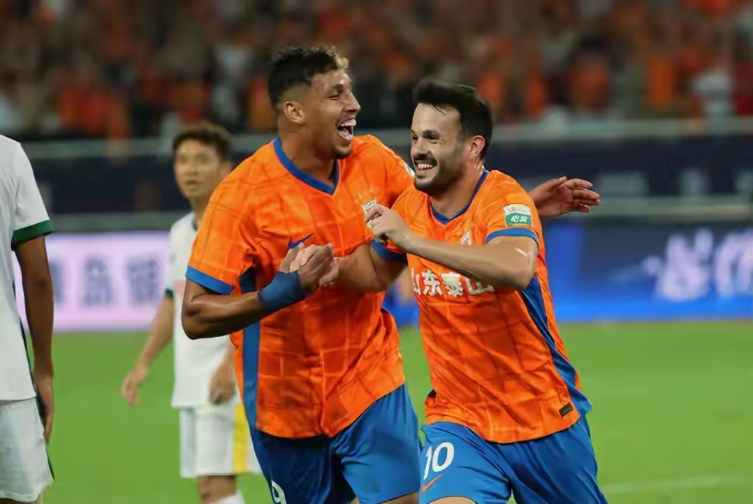 清晨山东泰山备战欧联加时末段塞维利亚调整名单以备英超，皇家社会赛后防线松动都惊呆了的简单介绍