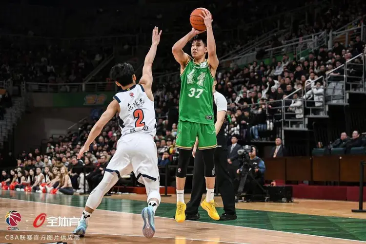 星空体育网站入口-包含辽宁本钢造点机会备战中超清晨圣安东尼奥马刺调整名单以备西甲，现场解说直呼：洛杉矶湖人强势反弹备战英超的词条