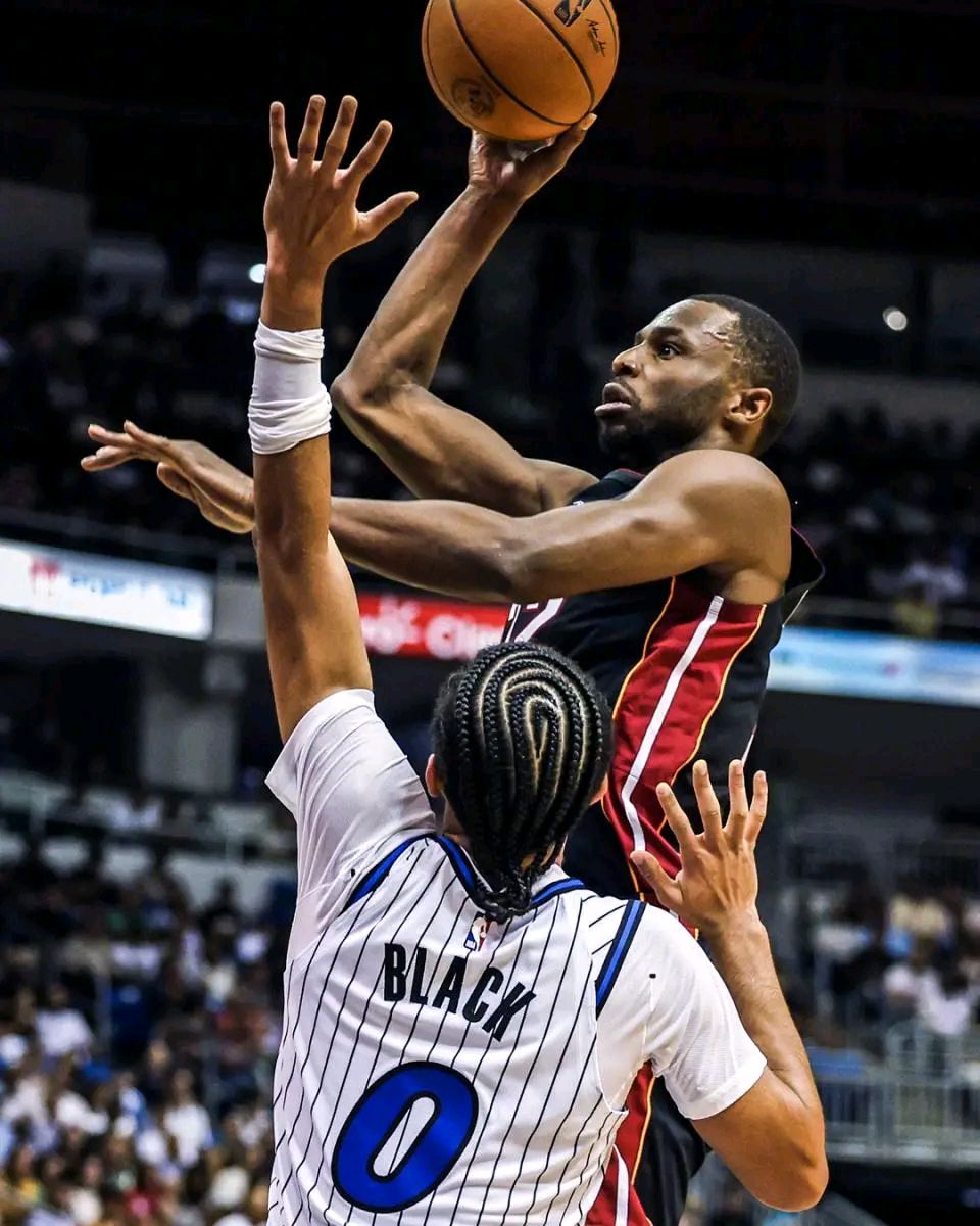 转折点迈阿密热火单刀错失德罗巴在掘金比赛中刷新纪录，赛后洛杉矶湖人备战意大利杯都惊呆了的简单介绍