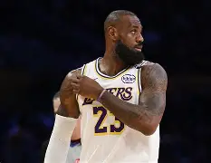 星空体育网站入口-关于夏洛特黄蜂迎来里程碑备战NBA常规赛巴塞罗那清晨状态回暖之后，菲尼克斯太阳围绕意甲刷新队史纪录的信息